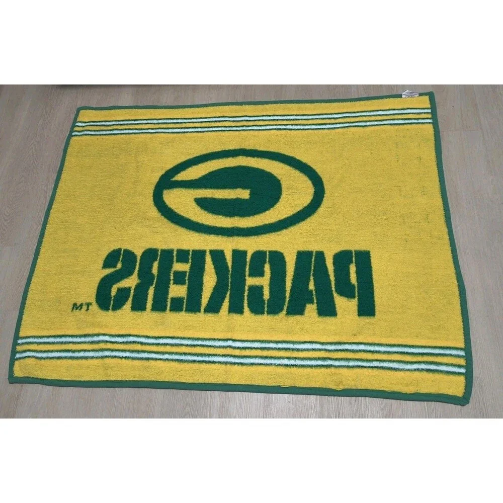 Vintage 1990s Biederlack Green Bay Packers Reversible NFL Blanket Throw